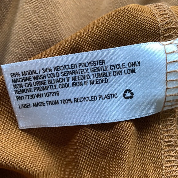 Size L A New Day Short Sleeved Shirt - Picture 5 of 5